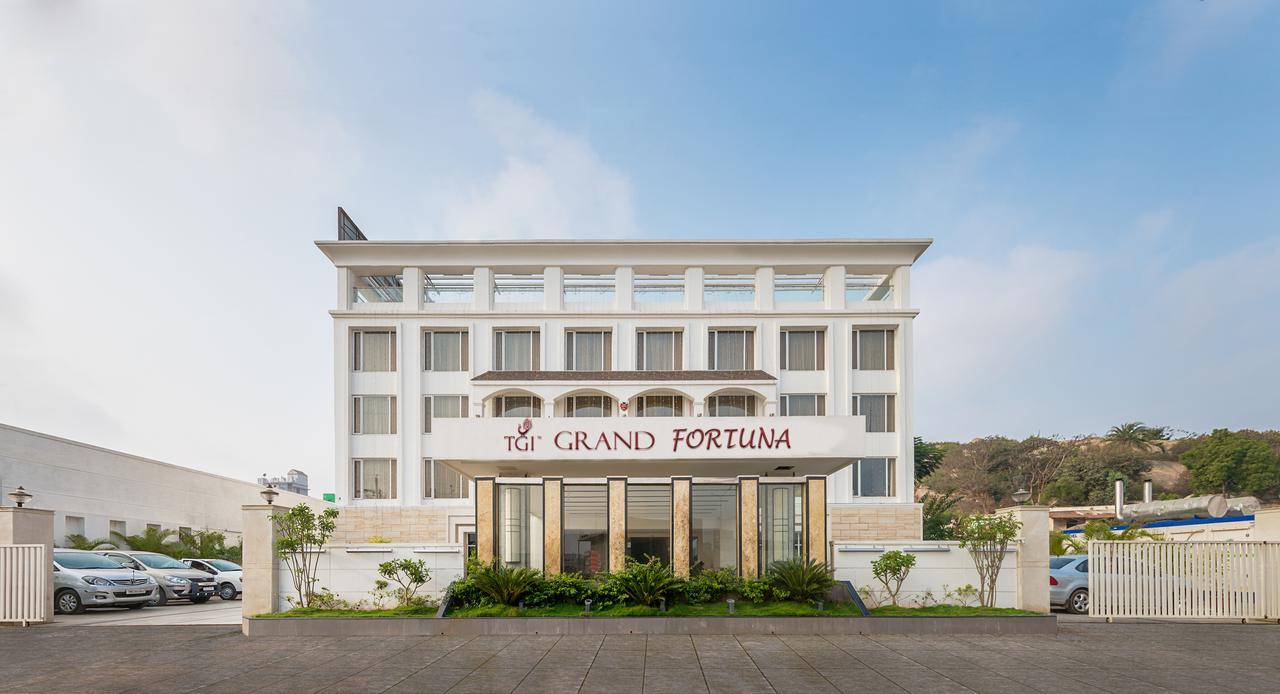 Tgi Grand Fortuna Hosūr Екстериор снимка